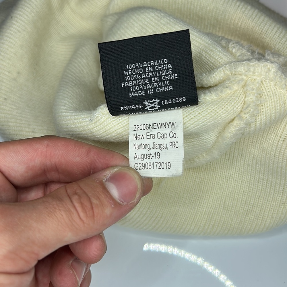 Supreme New Era HQ Beanie Natural - Picture 5 of 6